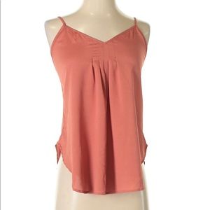 Sleeveless blouse